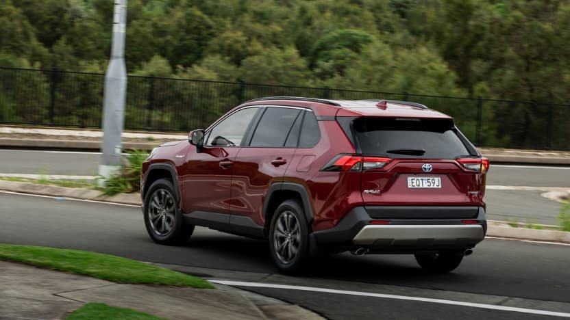 2022 Toyota RAV4 Hybrid GXL 2WD review-1