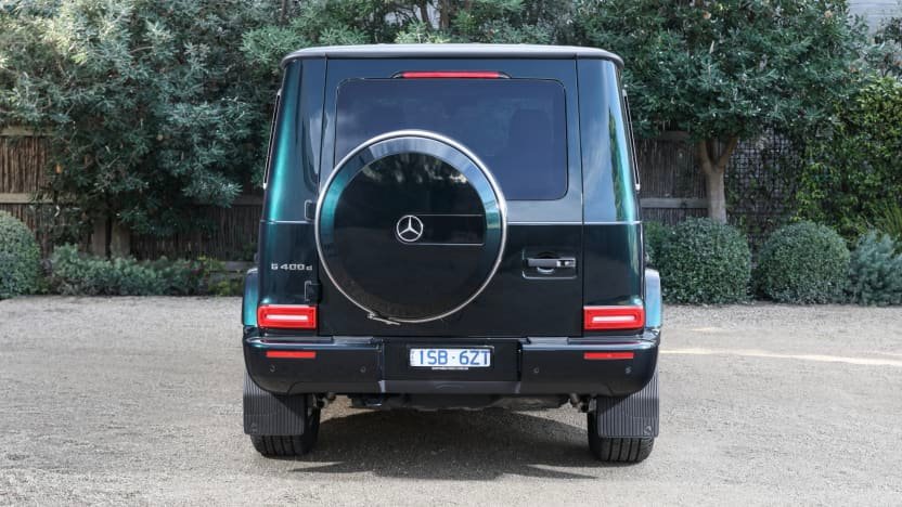 2022 Suzuki Jimny v Mercedes-Benz G400 wagon comparison-1