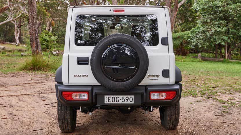 2022 Suzuki Jimny v Mercedes-Benz G400 wagon comparison-1