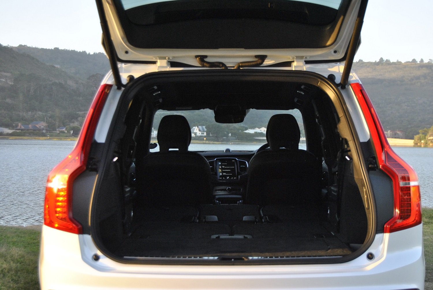 Volvo XC90 T8 Recharge South Africa road test
