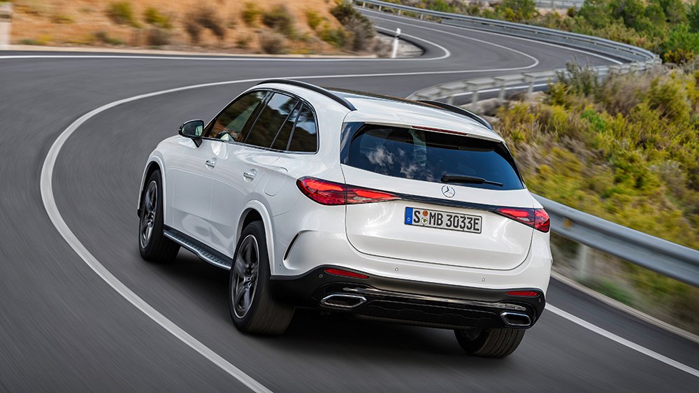 The 2023 Mercedes-Benz GLC300 from the back