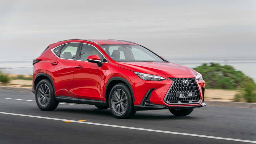 2022 Lexus NX250 v 2020 Lexus NX300: Old vs new comparison-0
