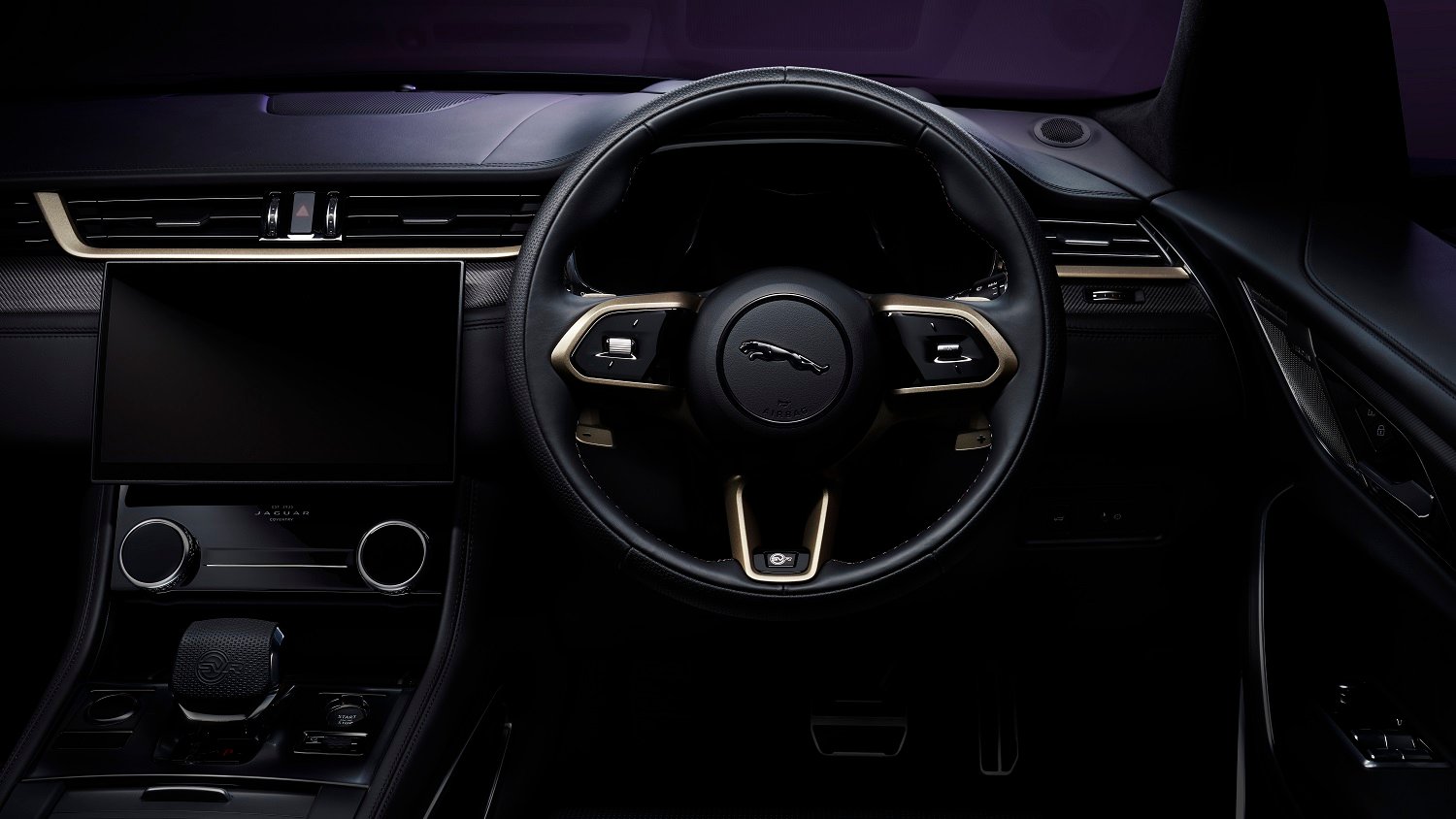 Jaguar F-Pace SVR Edition 1988 revealed
