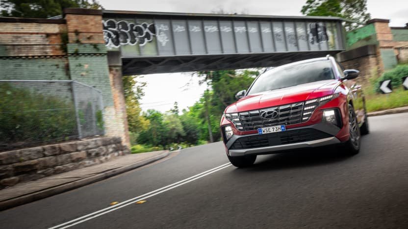 2022 Hyundai Tucson Highlander N Line v 2022 Mazda CX-5 Akera comparison-0