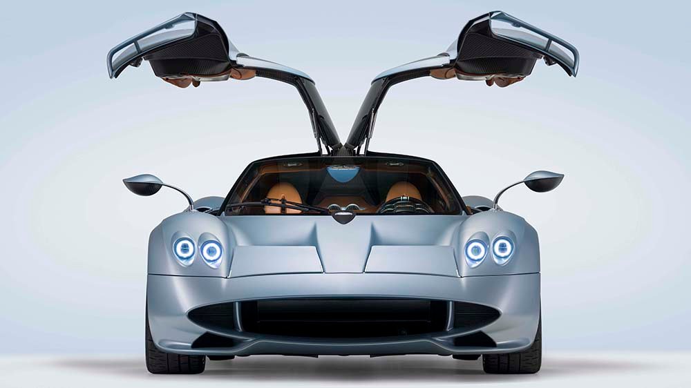 The Pagani Huayra Codalunga from the front