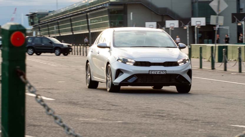 Should I buy a 2022 Mazda 3 sedan or a Kia Cerato sedan?-0