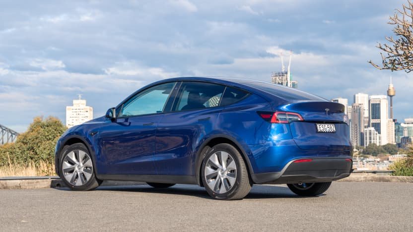 2022 Polestar 2 v Tesla Model Y comparison-0