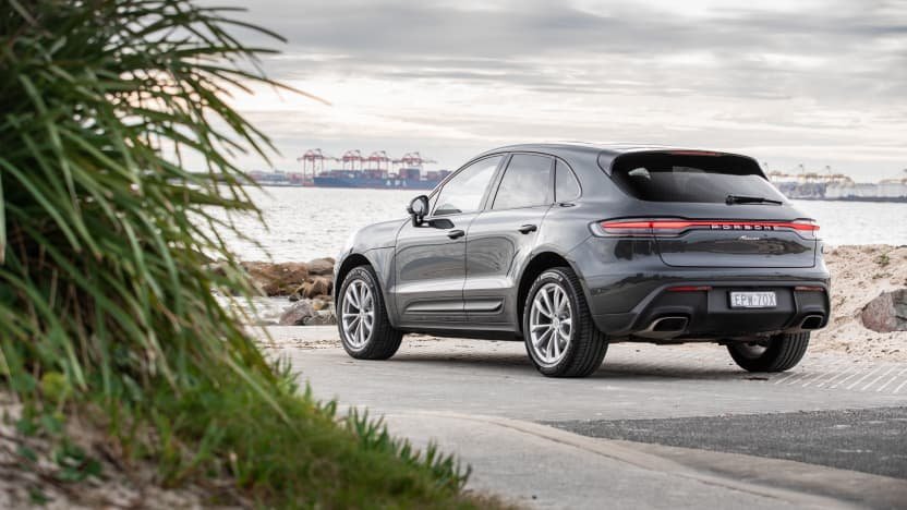 2022 Porsche Macan review-1