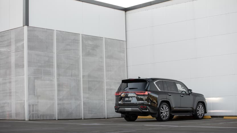 2022 Lexus LX600 Ultra Luxury review-1