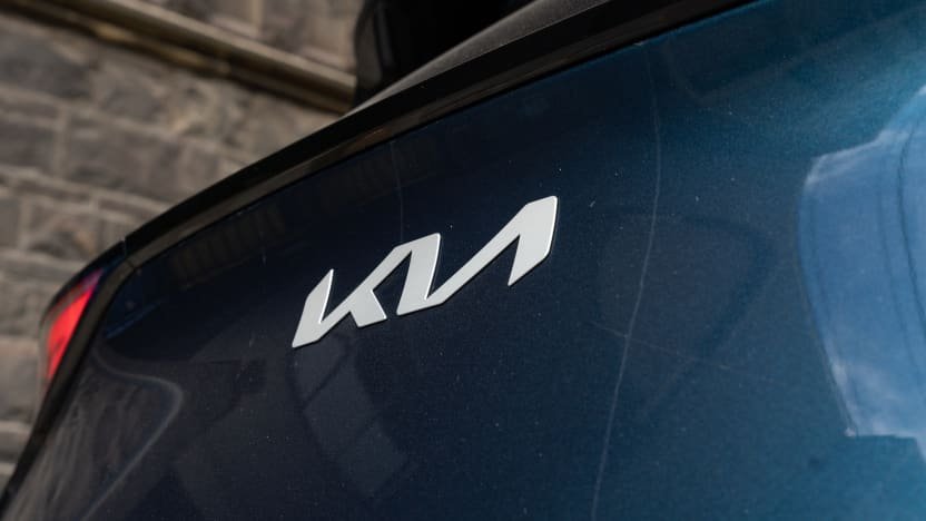 2022 Mazda CX-5 Akera Turbo v Kia Sportage GT-Line diesel comparison-0