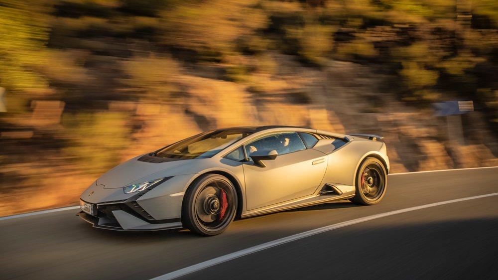 Driving the Lamborghini Huracàn Tecnica supercar.