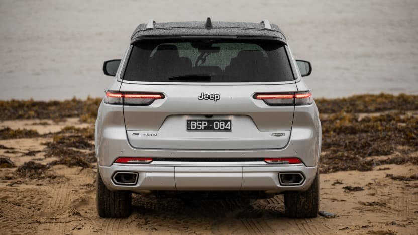2022 Jeep Grand Cherokee L Summit Reserve video review-1