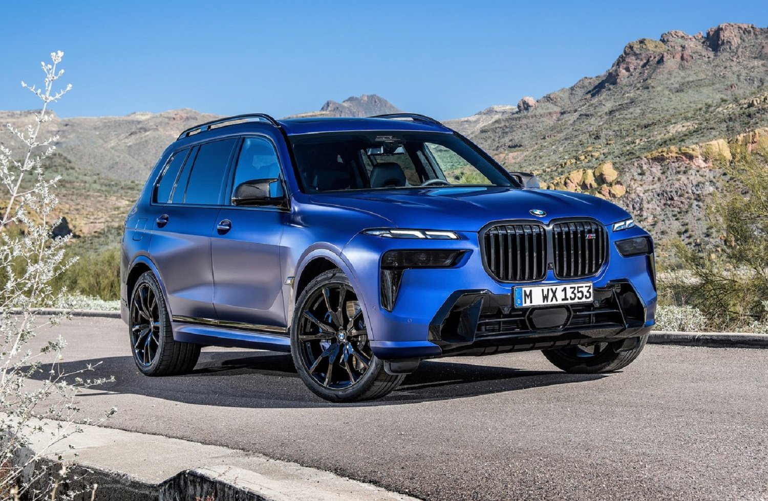 New BMW 7 Series and facelift X7 South Africa price