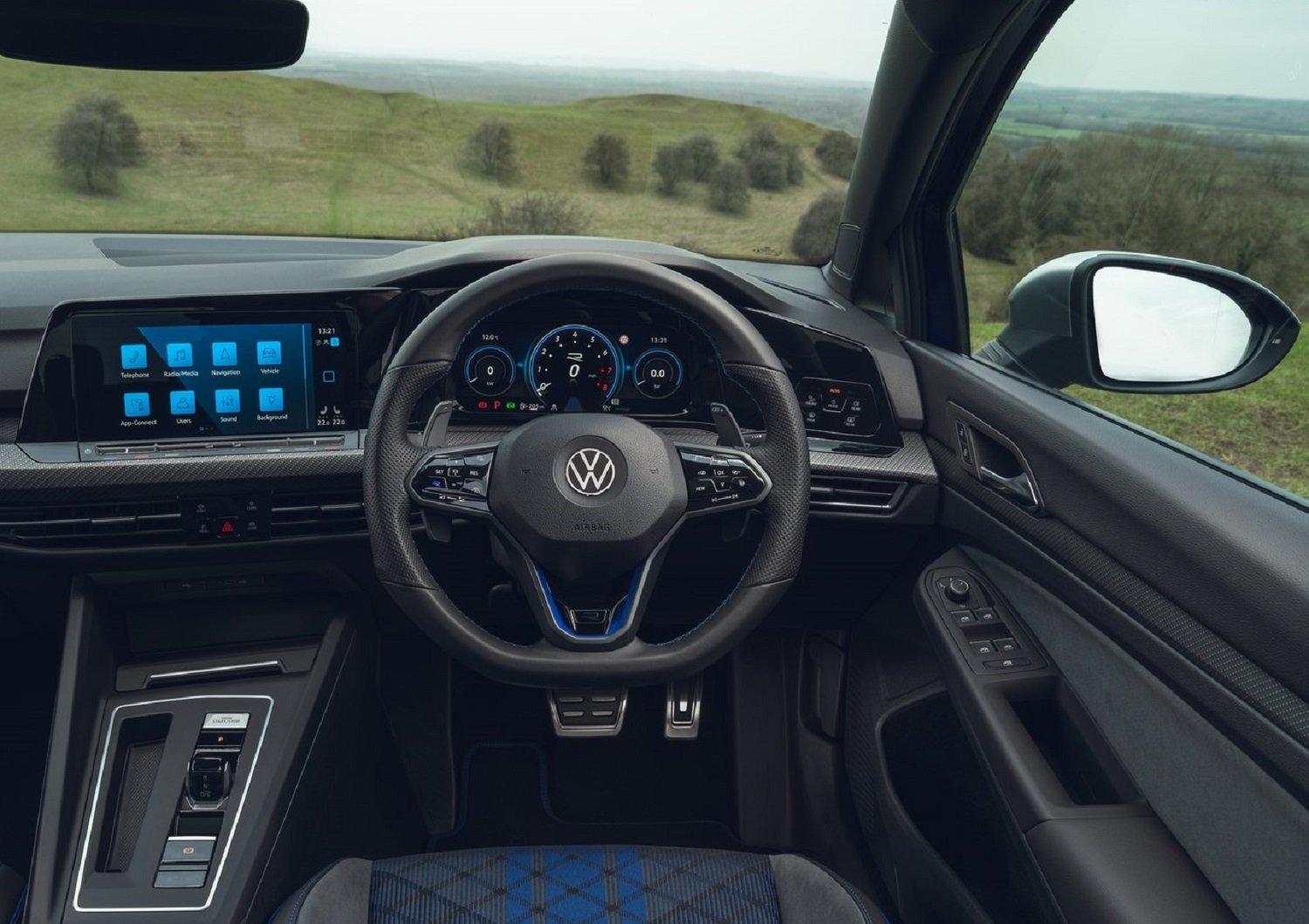Volkswagen Golf R and Tiguan R arriving in South Africa soon