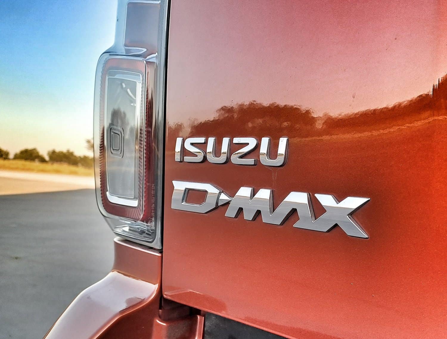 Isuzu D-Max V-Cross