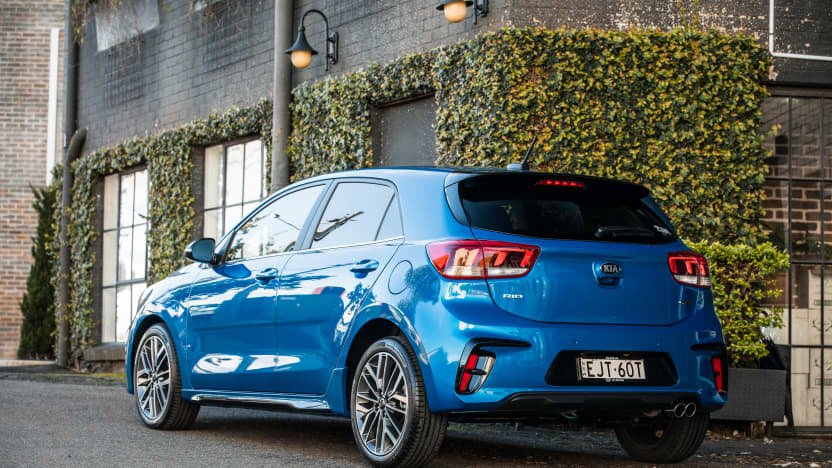 Should I buy a 2022 Mazda 2 or a Kia Rio small hatchback?-1