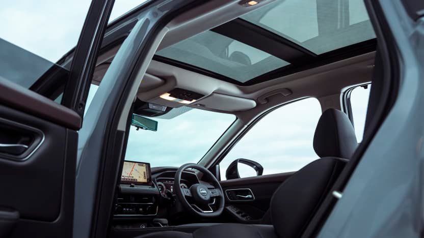 Should I buy the new 2023 Nissan X-Trail or the old Nissan X-Trail?-1