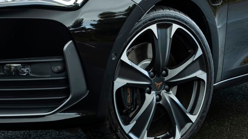 2022 Cupra Leon VZe plug-in hybrid launch review-0
