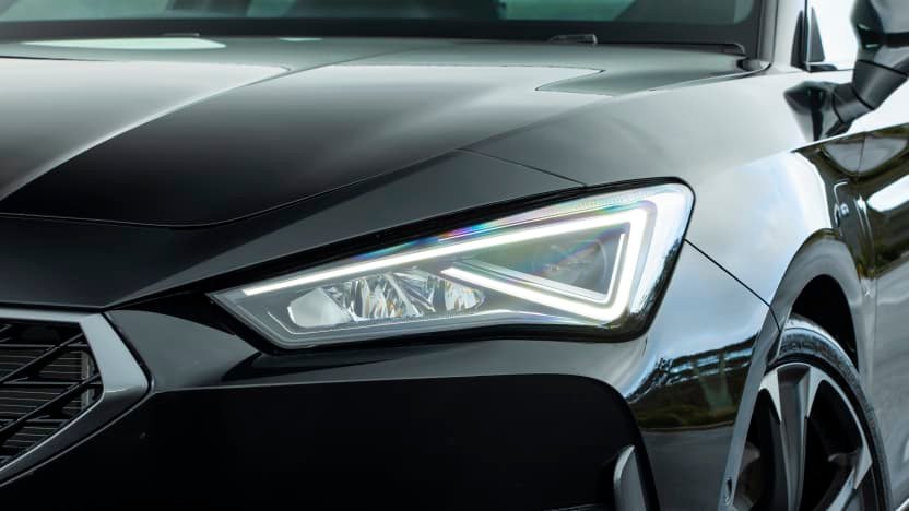 2022 Cupra Leon VZe plug-in hybrid launch review-1