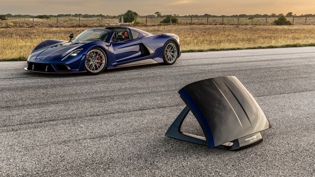 US supercar maker Hennessey plans 483km/h roadster-0