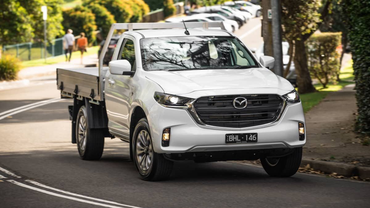 2022 Mazda 3, CX-30, BT-50: Orders paused for some variants-1