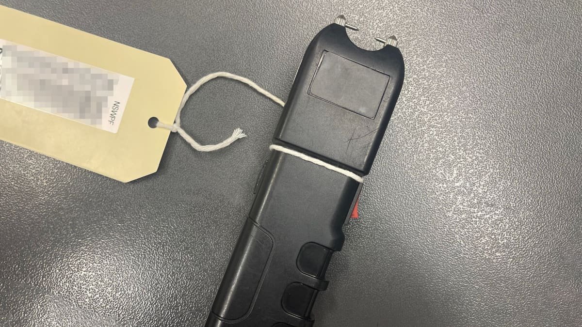 ‘Fast & Furious’ speeders nabbed in dead-end street, mobile phone ticket leads to big drug bust-0