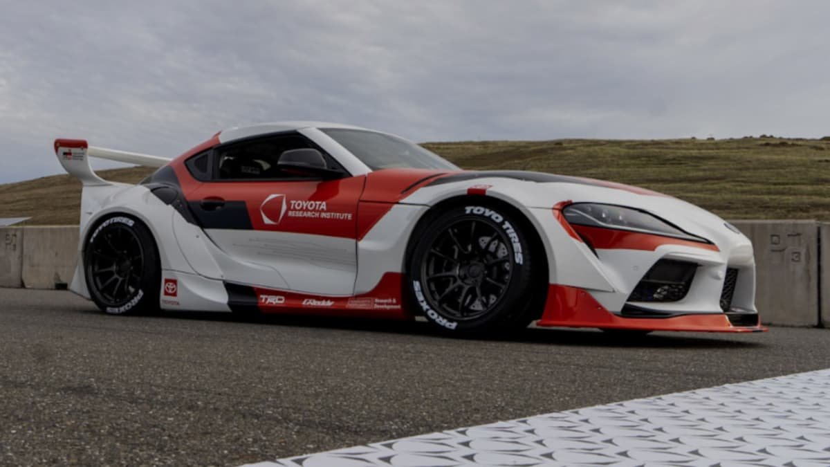 Video: Toyota Supra drifts itself with autonomous technology-1