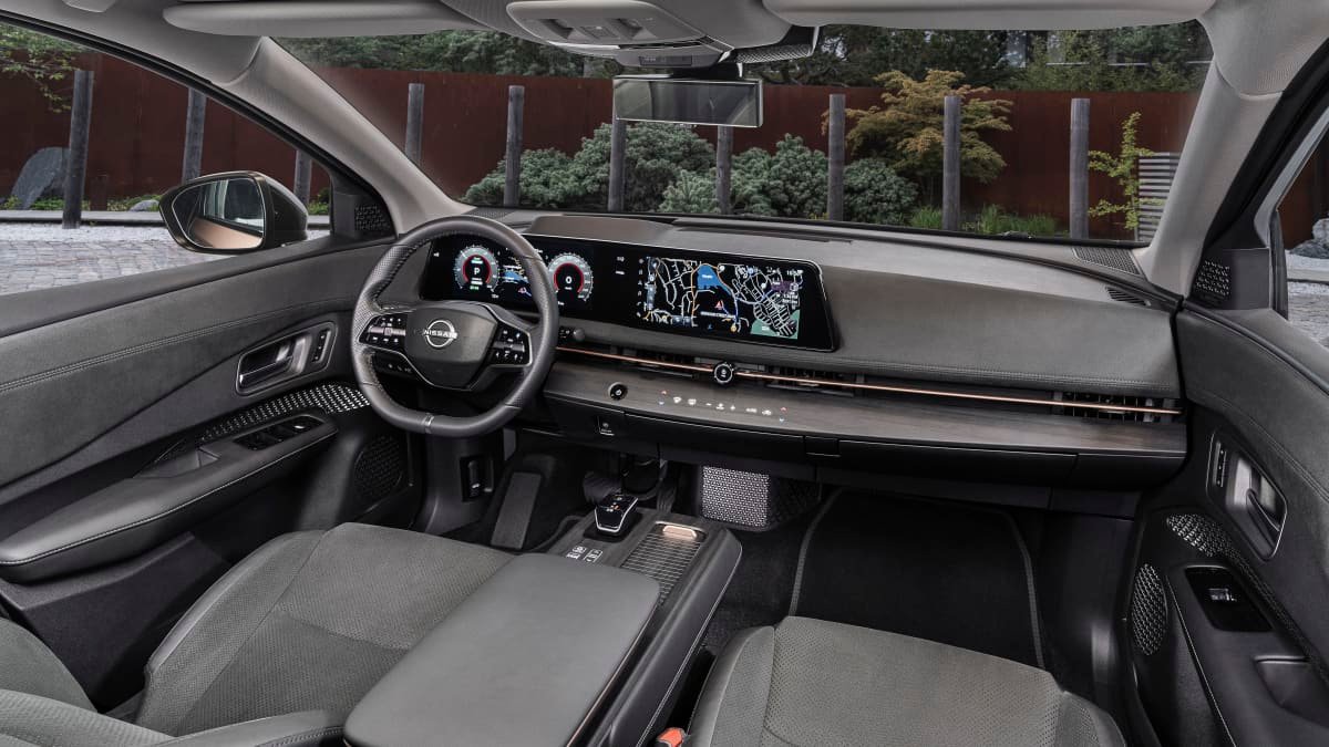 2022 Nissan Ariya interior