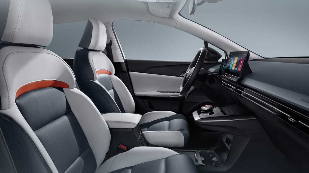 2023 MG 4 dual motor: The Chinese electric hot hatch cheaper and quicker than a Tesla-1