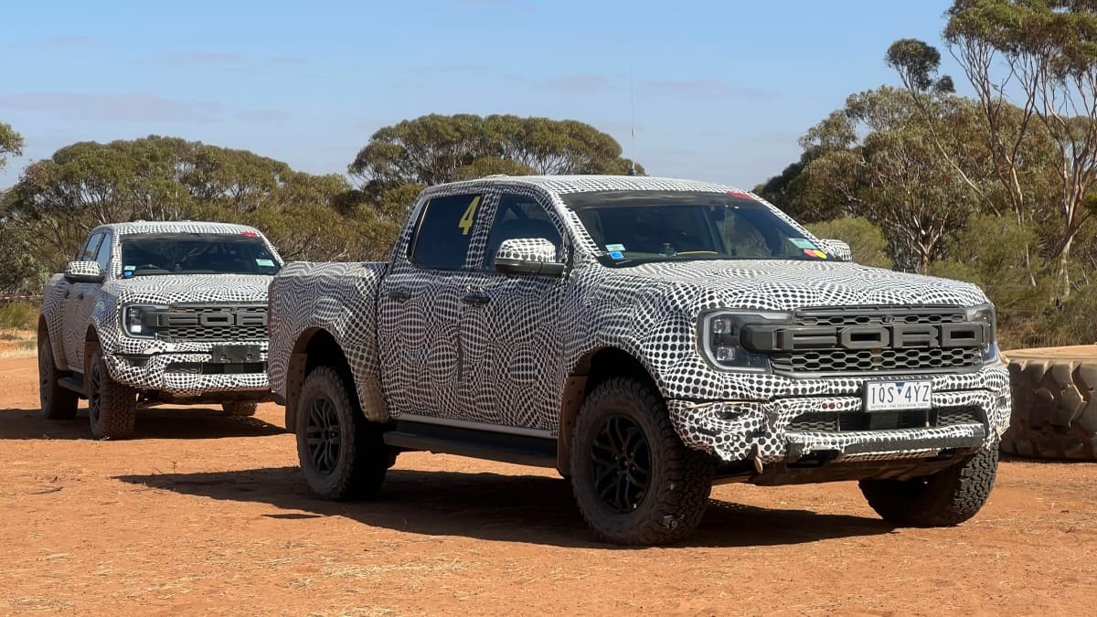 2023 Ford Ranger Raptor production photos emerge ahead of showroom arrivals-0