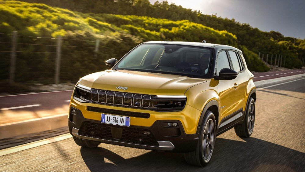 The 2023 Jeep Avenger on a road