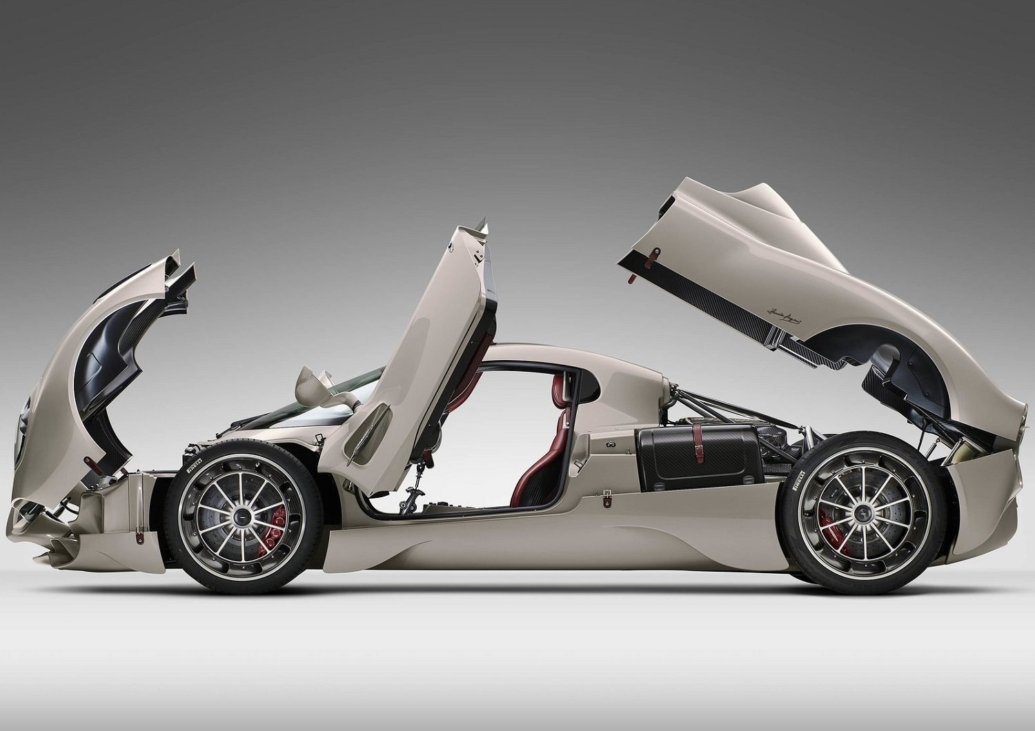 New Pagani Utopia revealed