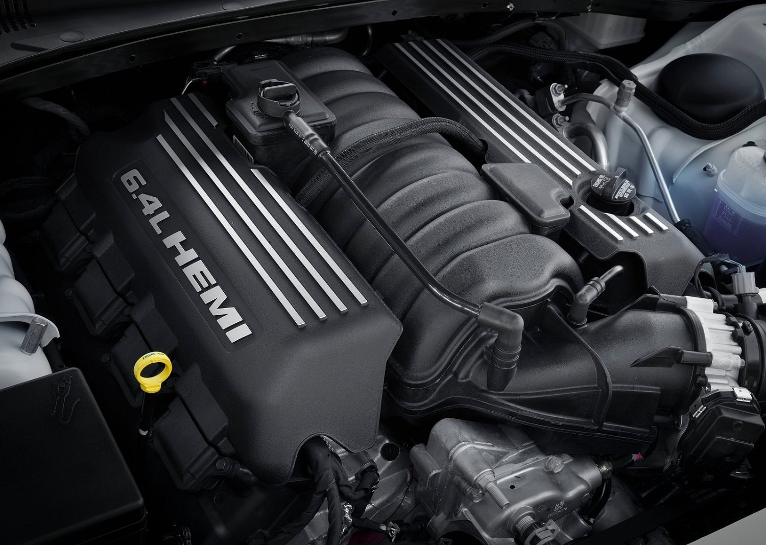 Swansong Chrysler 300C premieres in Detroit