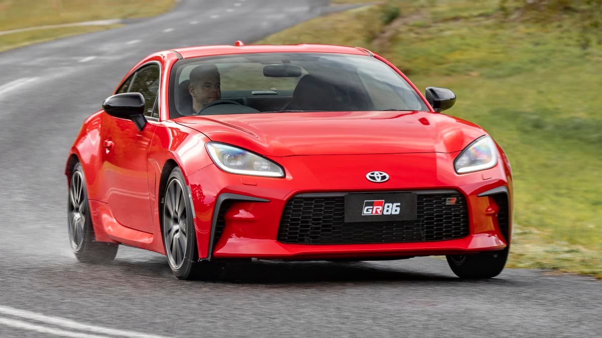 Toyota GR86, Subaru BRZ manuals could be axed in 2025 due to missing safety tech-0
