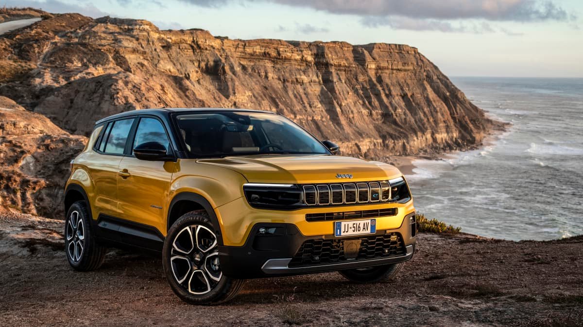 Jeep to roll-out three new electric vehicles in Australia-0