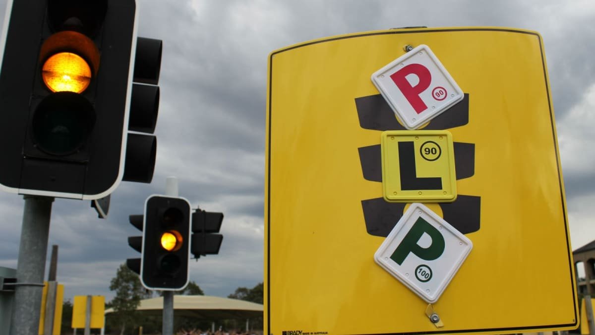 New L And P Plate Laws In New South Wales Sees Mobile Phones Banned