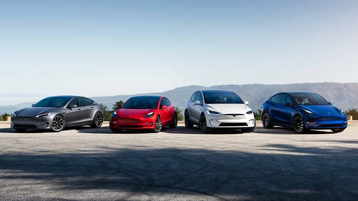 Tesla recalls 363,000 cars in the US with dodgy autonomous tech