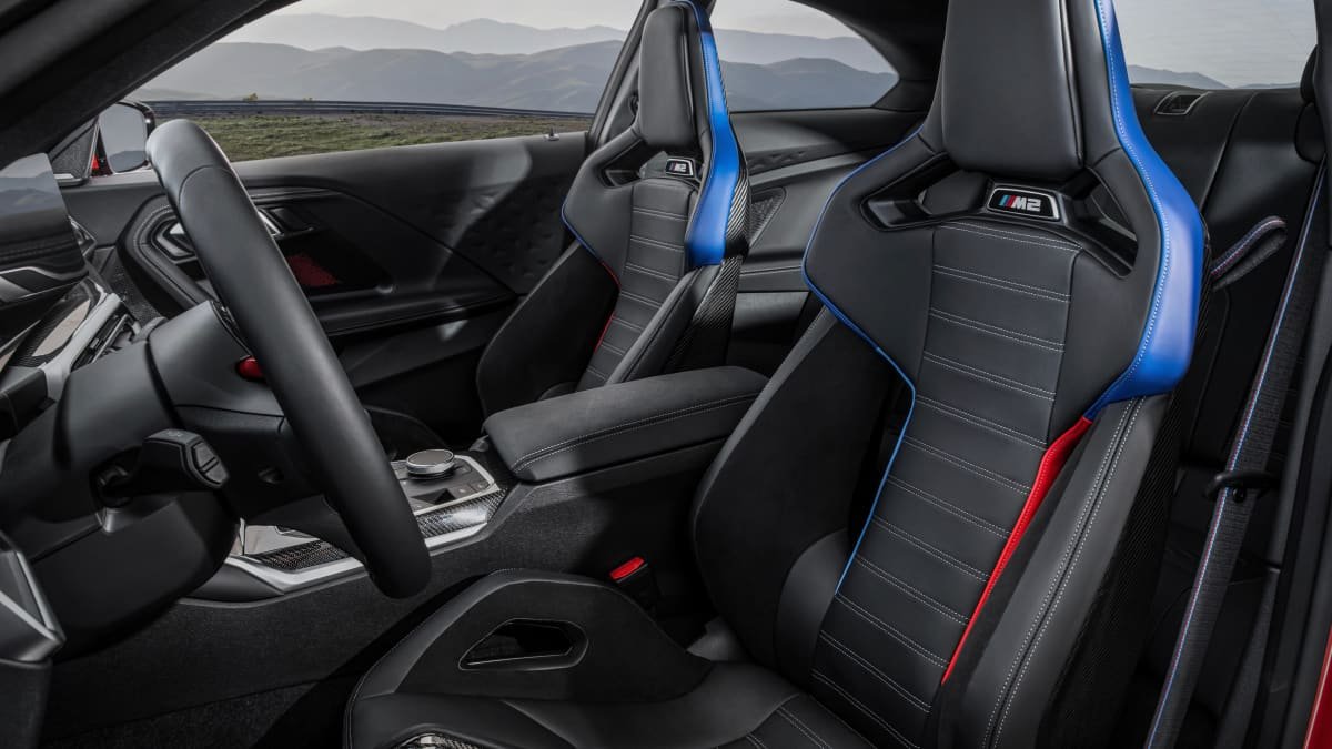2023 BMW M2 revealed-0