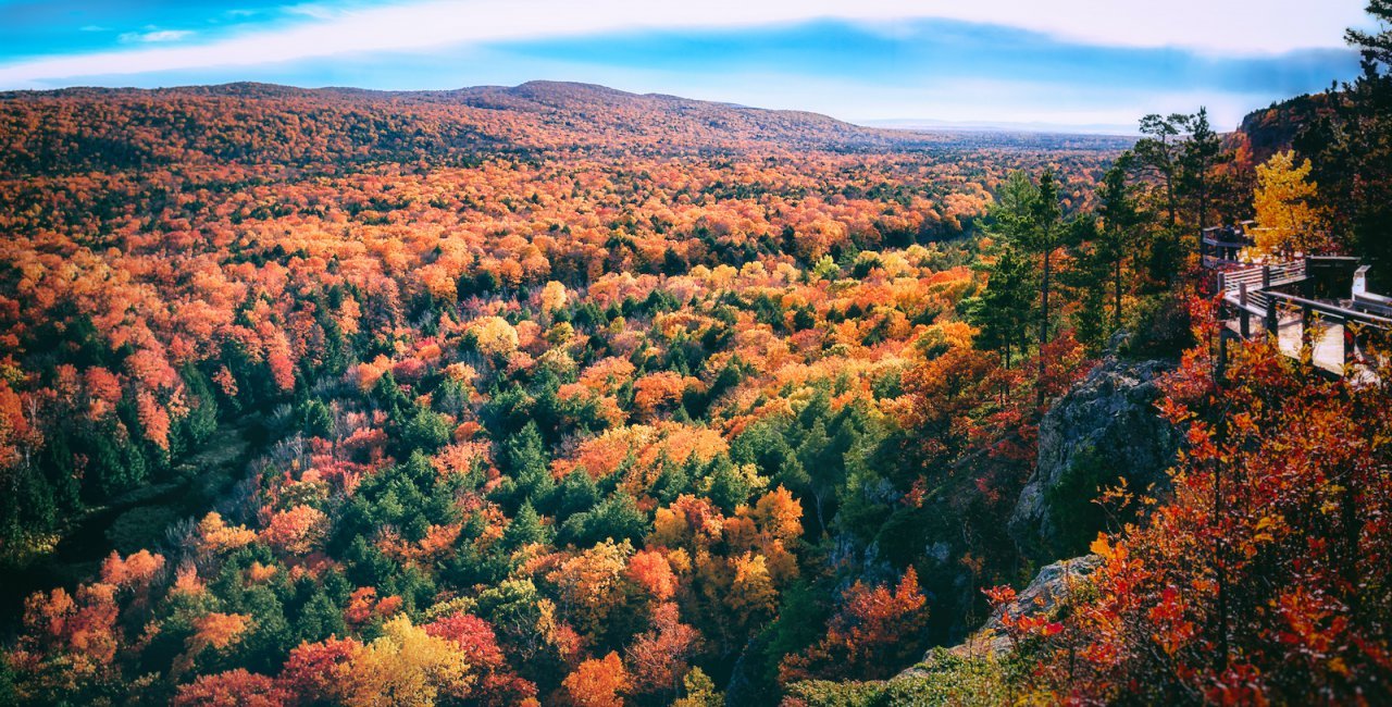 Fall, Our Favorite Roads: Fall Colors, ClassicCars.com Journal