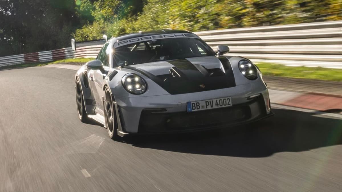 Video: 2023 Porsche 911 GT3 RS laps the Nurburgring in less than seven minutes-1