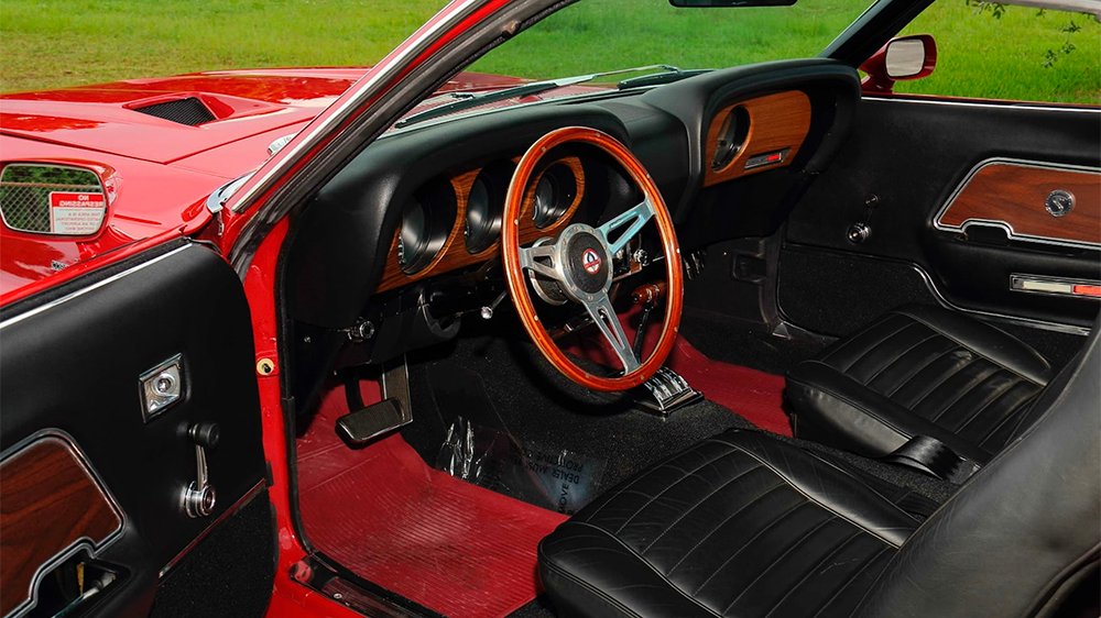 Inside Carroll Shelby's personal 1969 Shelby GT500