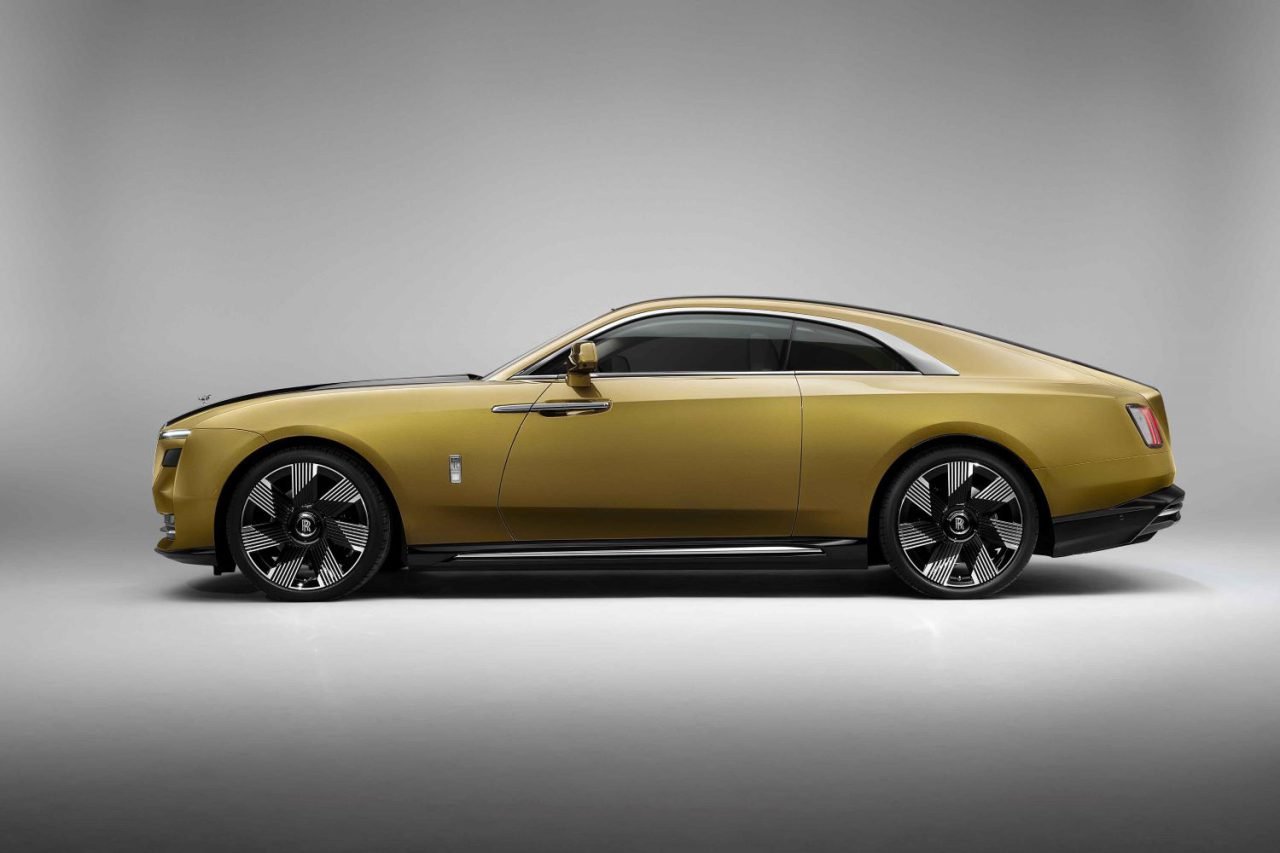 rolls-royce spectre, Rolls-Royce Spectre Would Have Made the Queen Proud, ClassicCars.com Journal