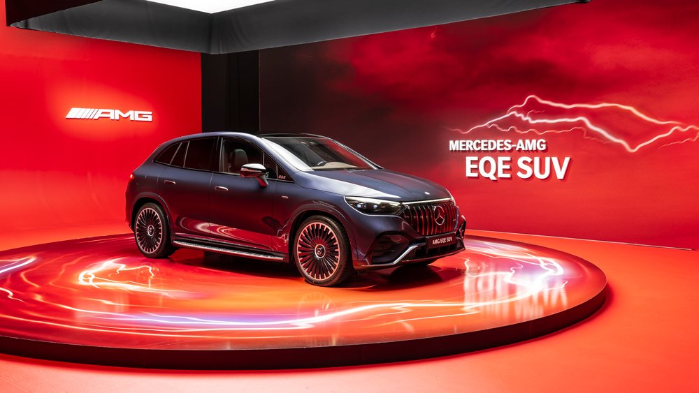 The Mercedes-AMG EQE SUV.
