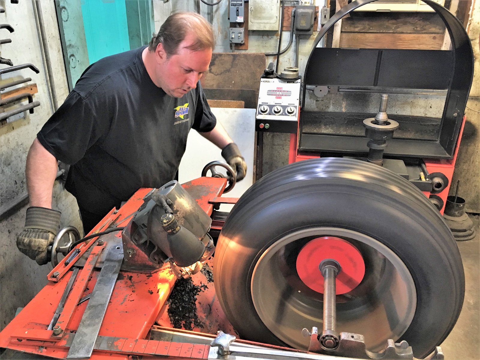tire truing, The lost art of tire truing, ClassicCars.com Journal
