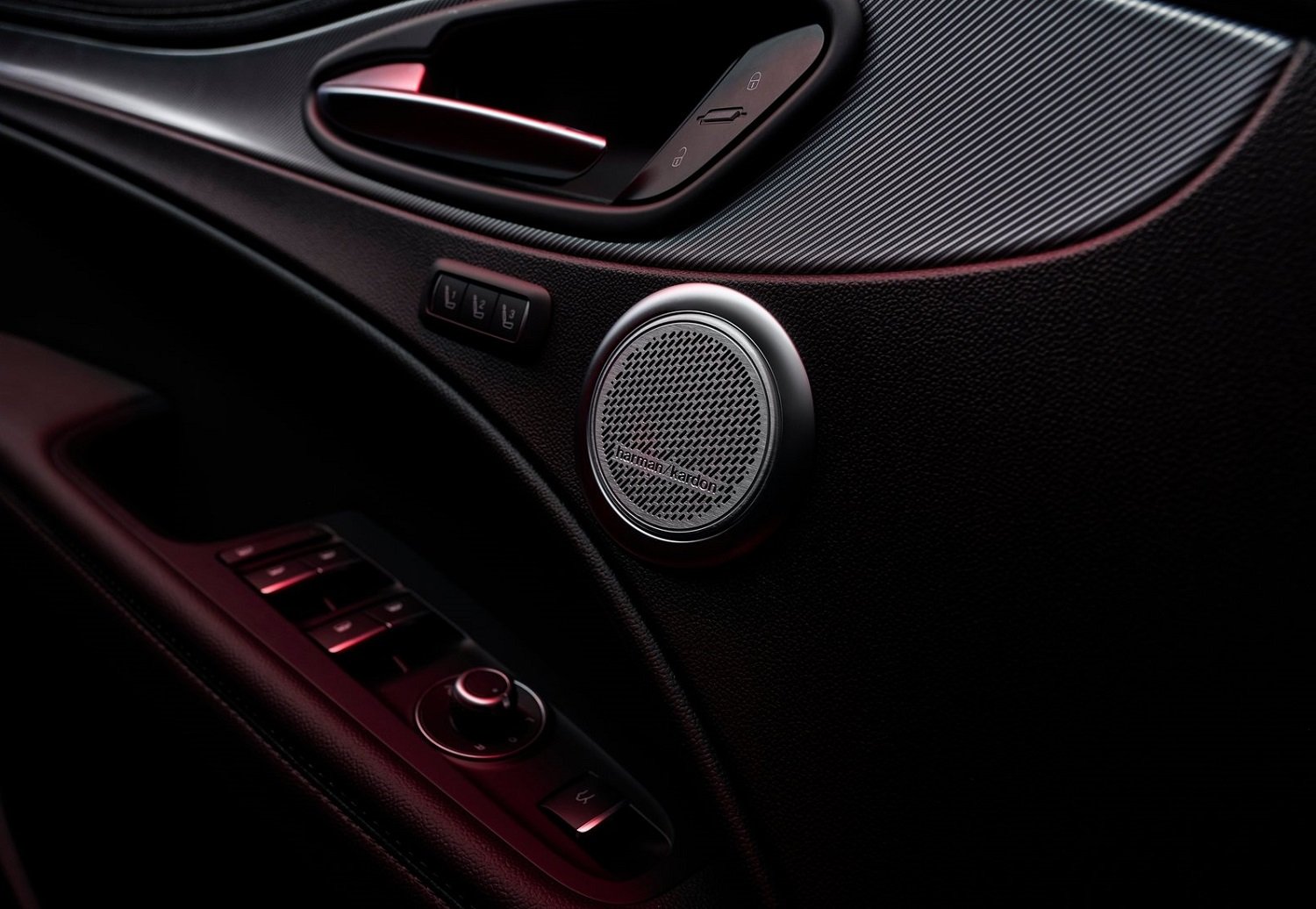 Alfa Romeo debuts updated Giulia and Stelvio