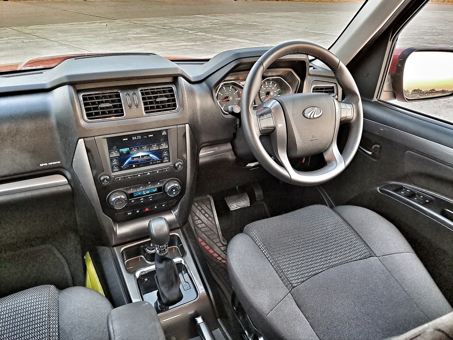 Mahindra Pik Up
