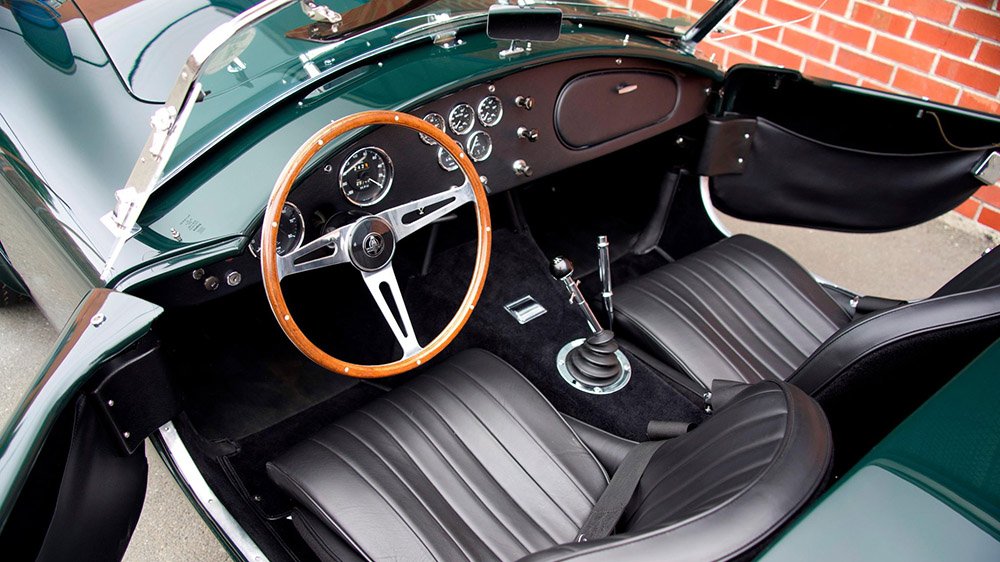 Inside the 1966 Shelby Cobra 427 Mark III