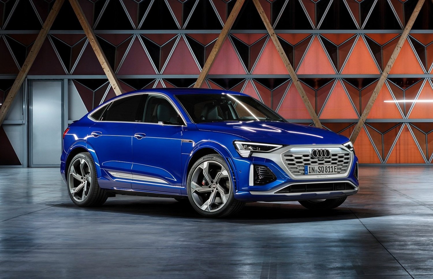 New Audi SQ8 e-tron Sportback revealed