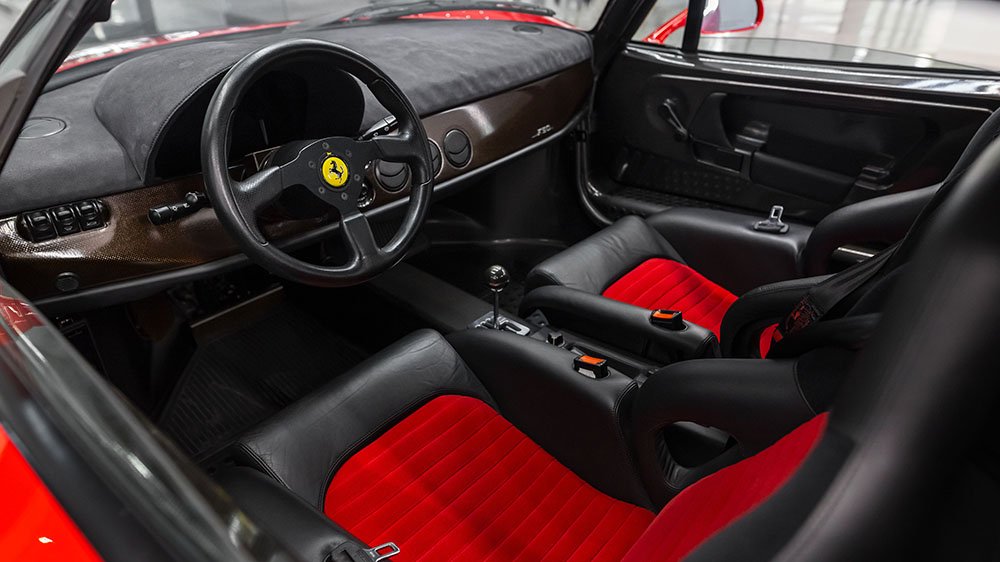 Inside the 1995 Ferrari F50