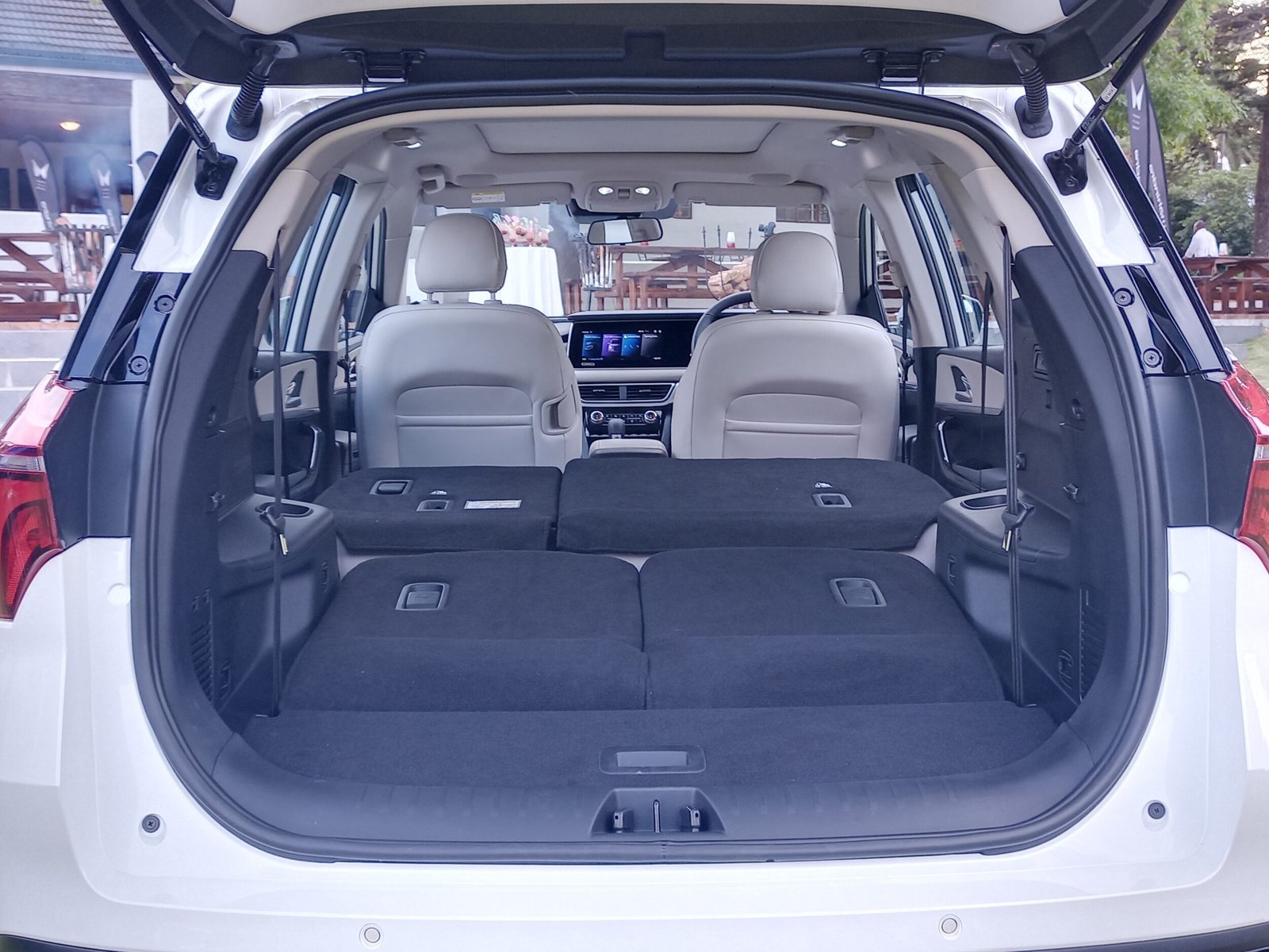 New Mahindra XUV 700 launch drive South Africa